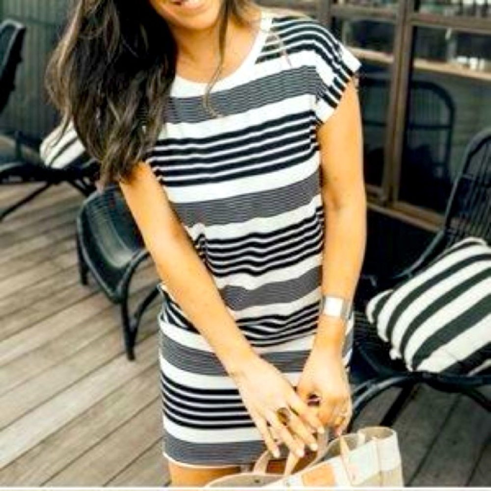 Carly Jean Los Angeles Black and White Striped Midi Dress